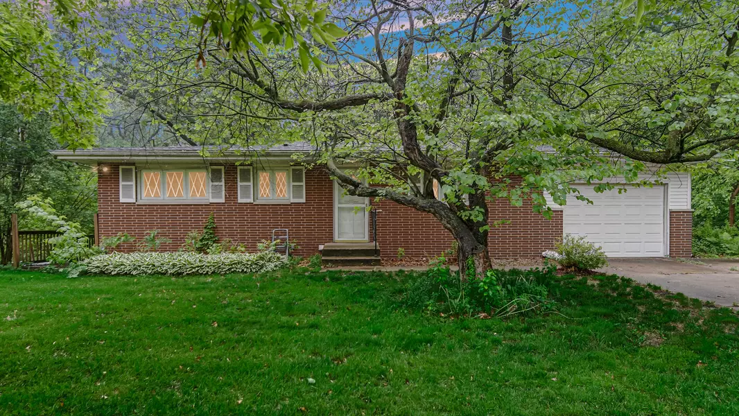 5021 Stagecoach RD, Portage, IN 46368