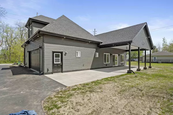 Hobart, IN 46342,220 N Lake Park AVE