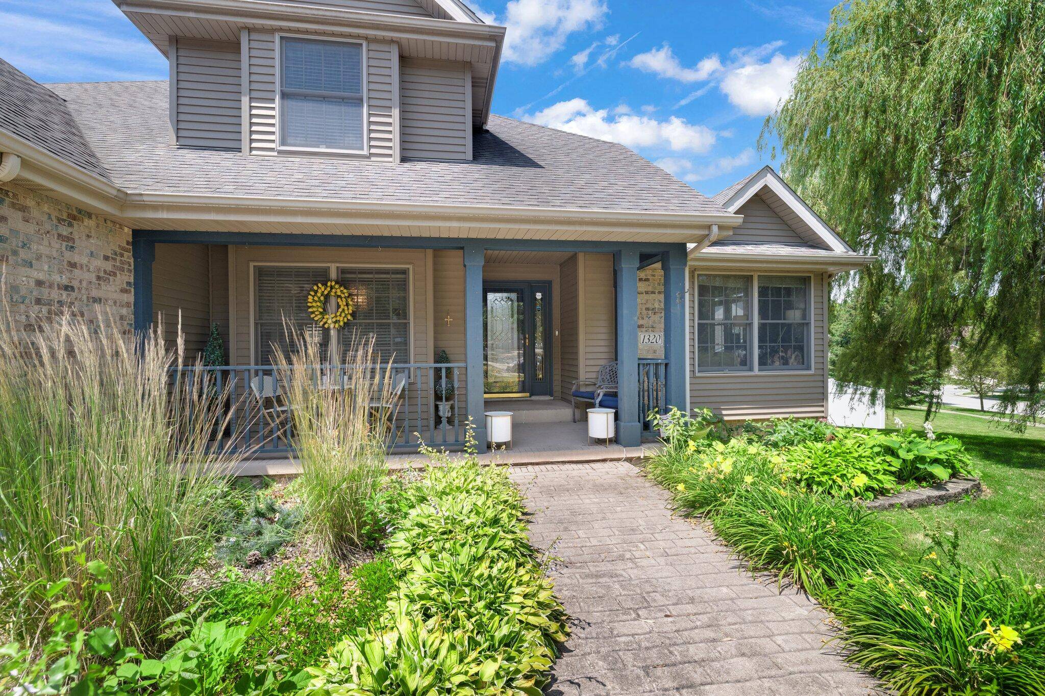 Crown Point, IN 46307,1320 Tanglewood CT
