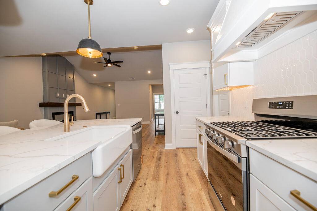La Porte, IN 46350,400 W 18th ST ## A