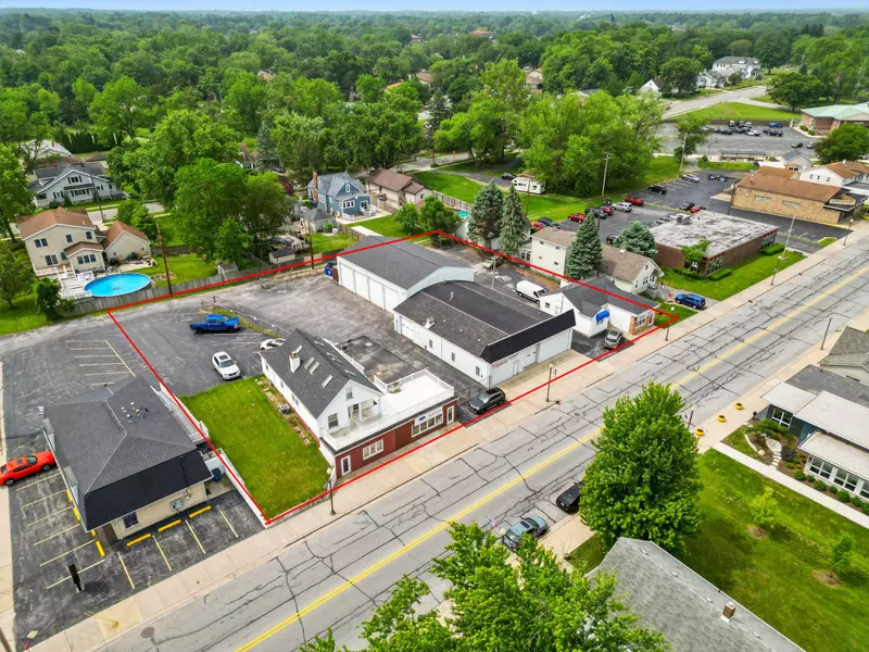 137 E Joliet ST, Schererville, IN 46375