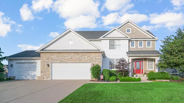 2806 Kickbush DR, Valparaiso, IN 46385