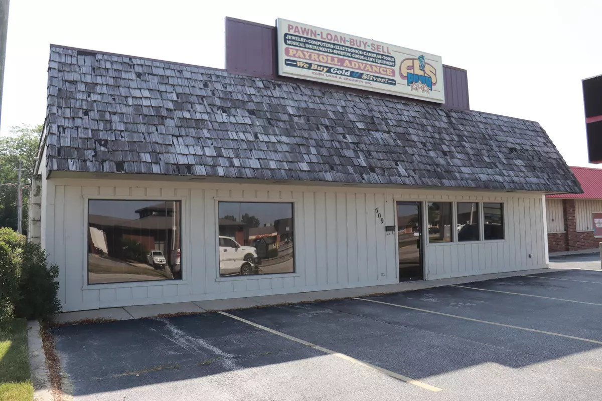 Rensselaer, IN 47978,507 S College AVE