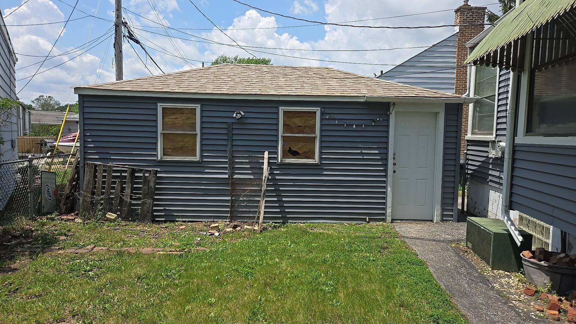 Hammond, IN 46327,3746 Henry AVE