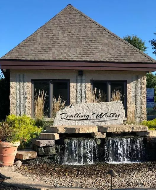 746 Verdano TER, Crown Point, IN 46307
