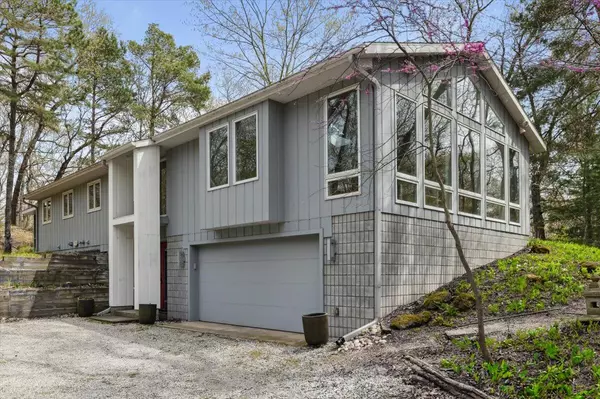 Beverly Shores, IN 46301,317 E Ripplewater DR