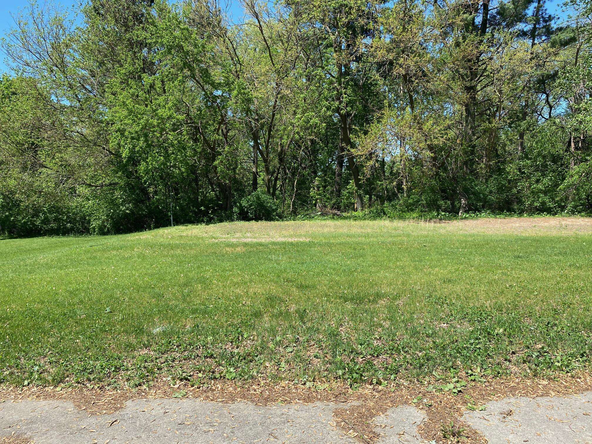 Valparaiso, IN 46385,460 Bond AVE