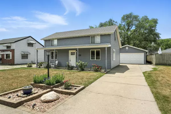 Highland, IN 46322,9414 Saric DR