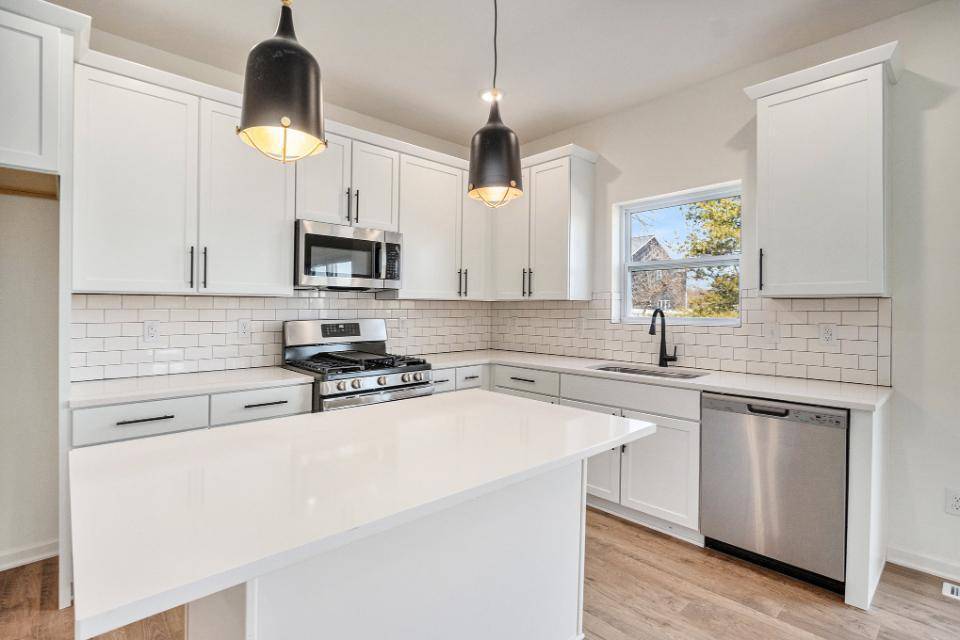 Chesterton, IN 46304,24 Karner Blue CT