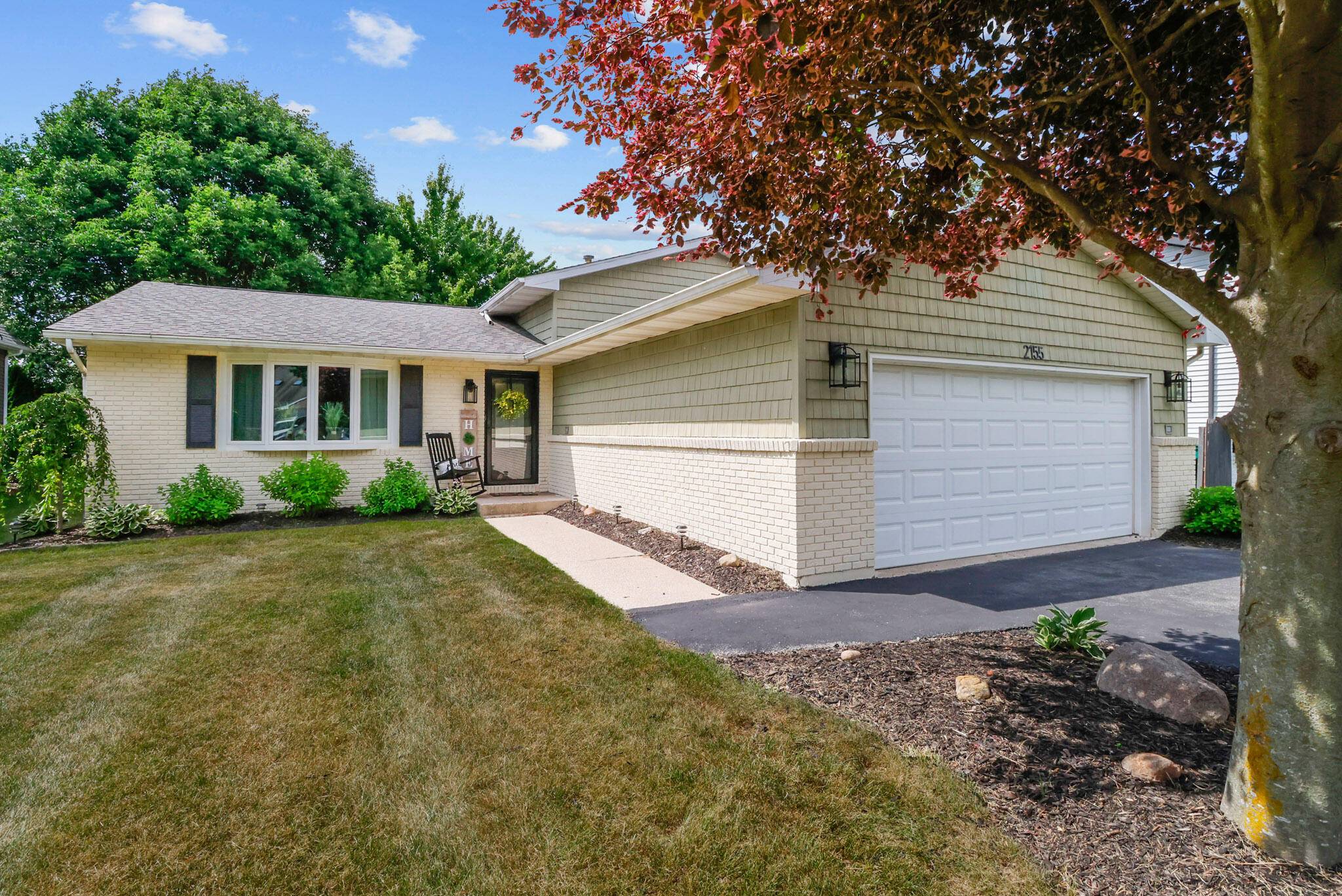 2155 Greenvalley DR, Crown Point, IN 46307