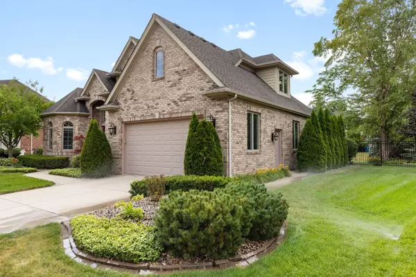 Schererville, IN 46375,1101 E Cambridge DR