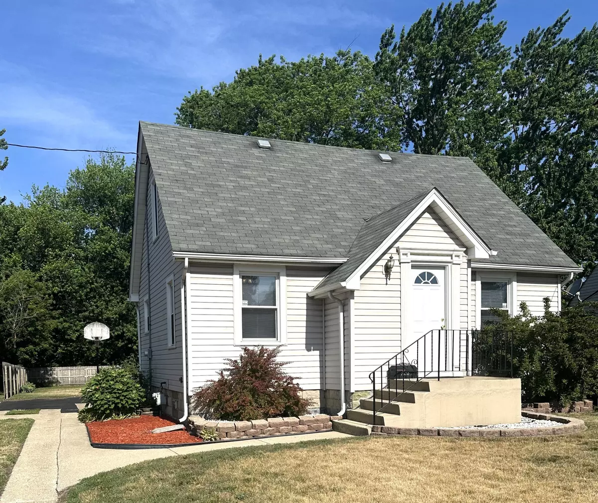 Hammond, IN 46323,7620 New Hampshire AVE