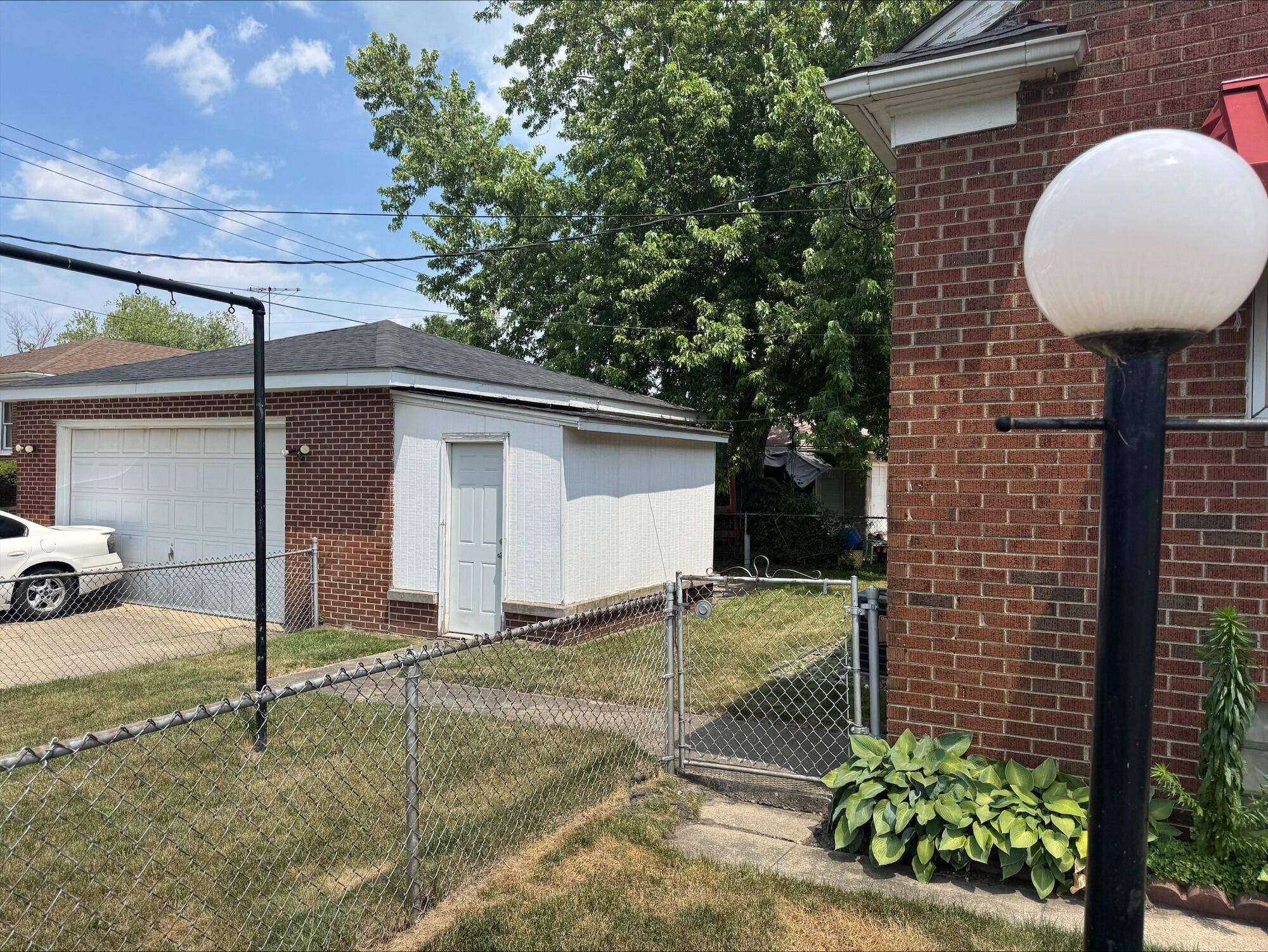 Gary, IN 46404,4040 W 11th AVE