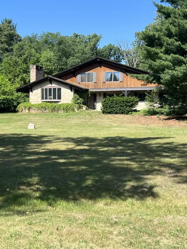 11108 N 525, Demotte, IN 46310