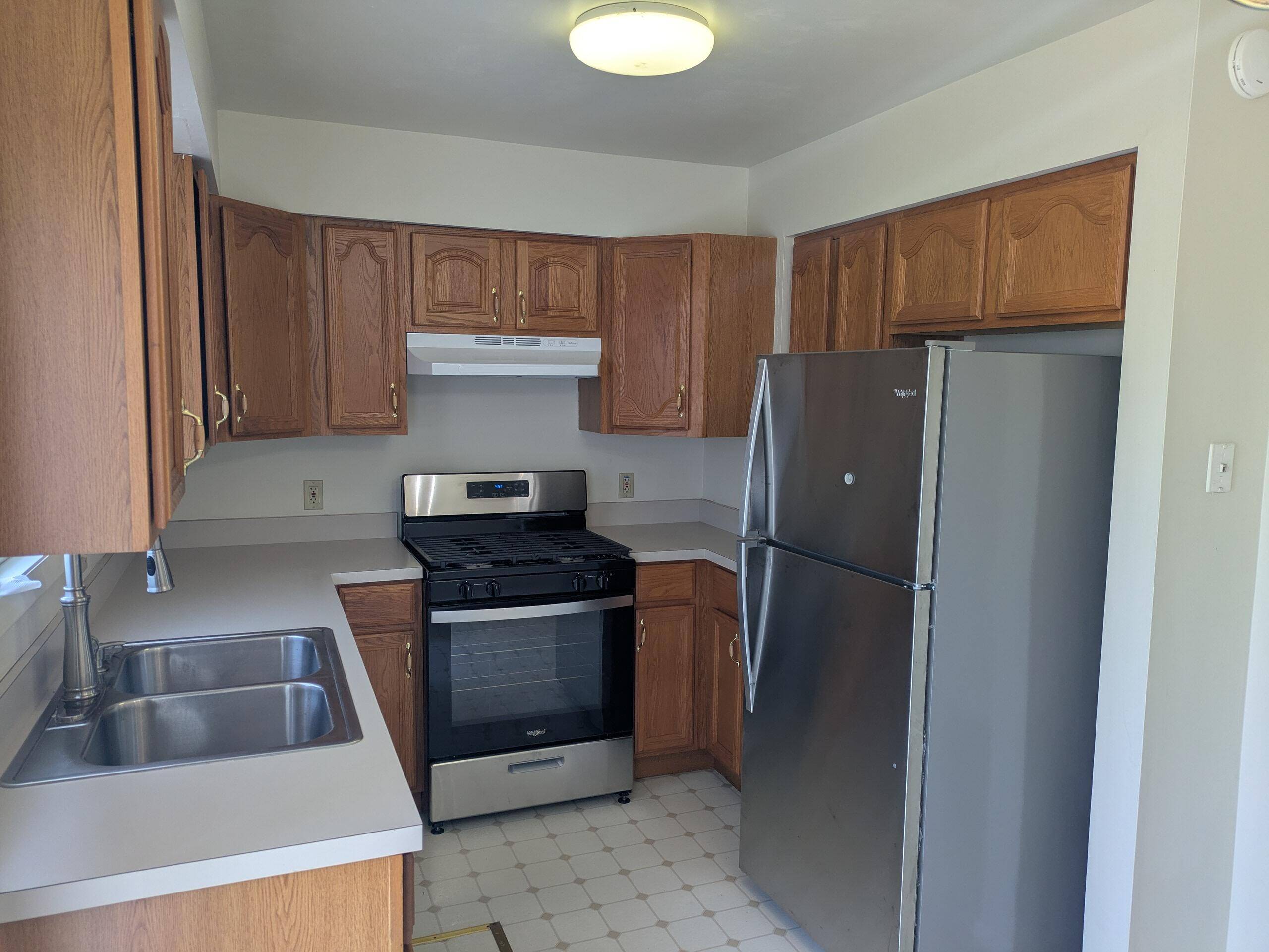 Lowell, IN 46356,306 B Meadow LN