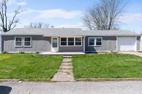 23 Sunset RD, Merrillville, IN 46410