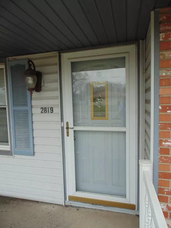 Portage, IN 46368,2819 Hamstrom RD
