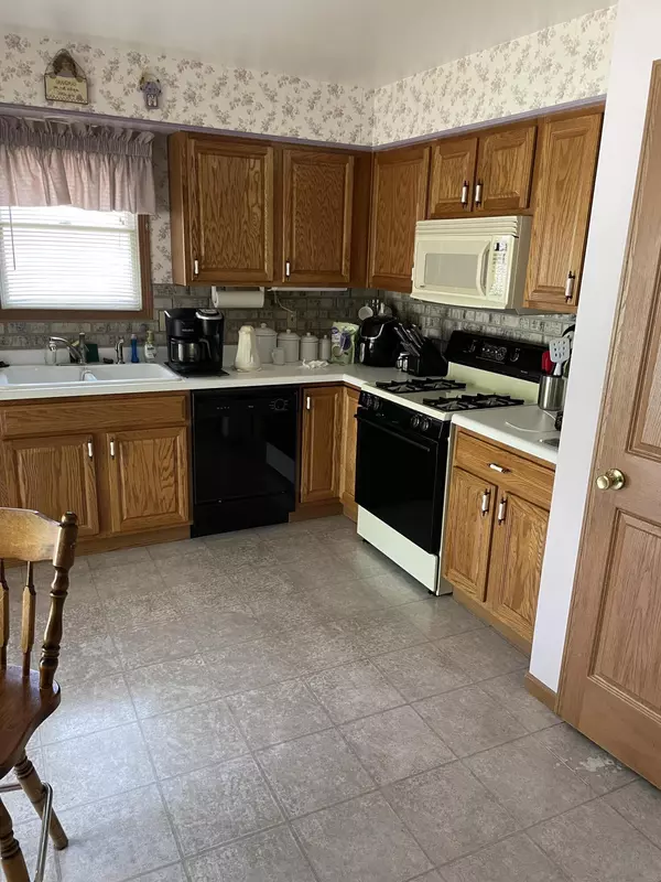 Portage, IN 46368,5694 Ardmore AVE