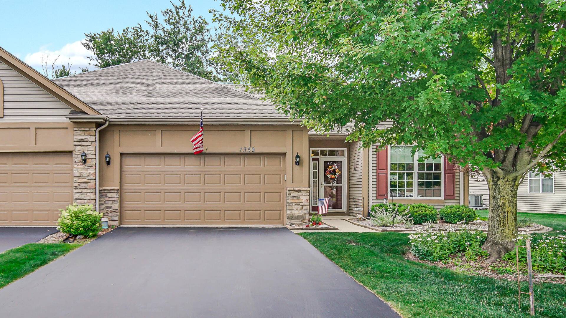 1359 Charlevoix WAY, Schererville, IN 46375