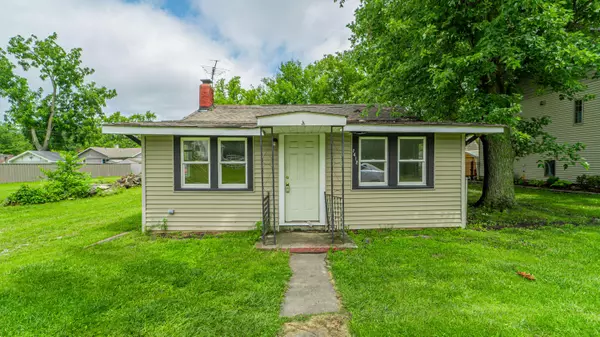 7412 W 143rd LN, Cedar Lake, IN 46303