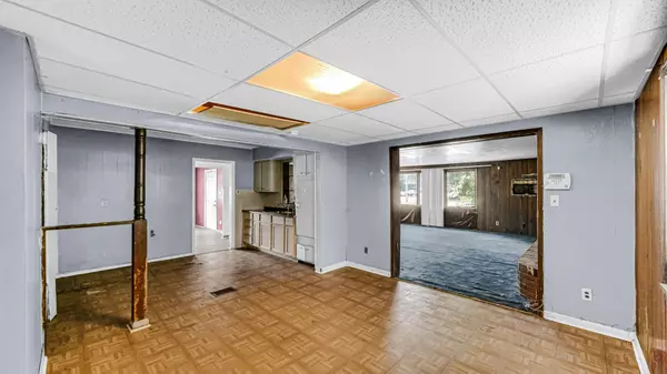 Gary, IN 46403,1240 Benton ST
