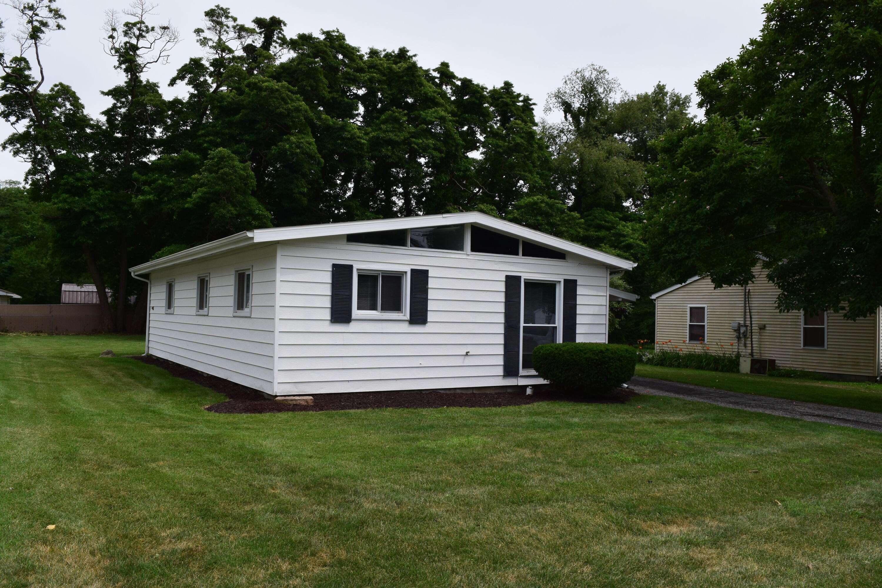 Valparaiso, IN 46383,1308 Fairlane DR