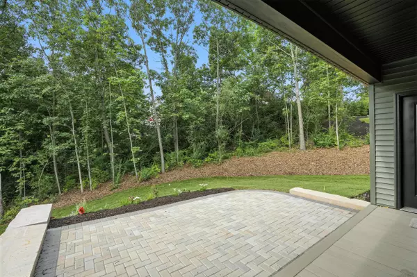 Crown Point, IN 46307,908 Mary Ellen DR