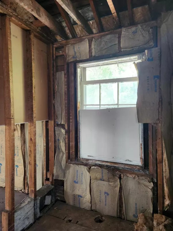 Gary, IN 46402,627 Tennessee ST