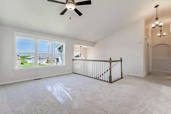 Merrillville, IN 46410,3022 W 84th PL