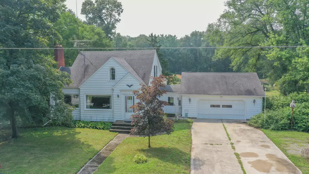 9735 W San Pierre RD, San Pierre, IN 46374