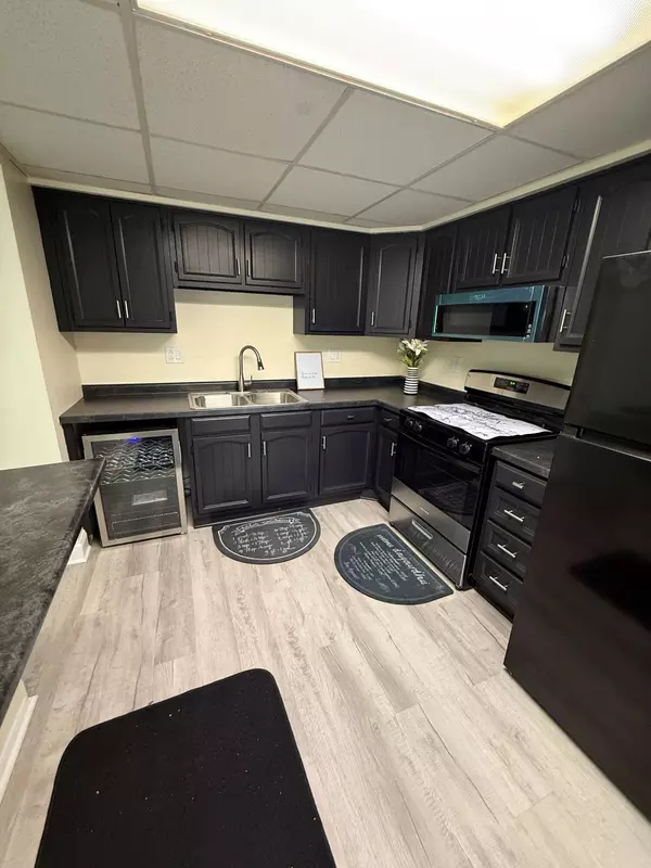 Merrillville, IN 46410,347 E 60th DR