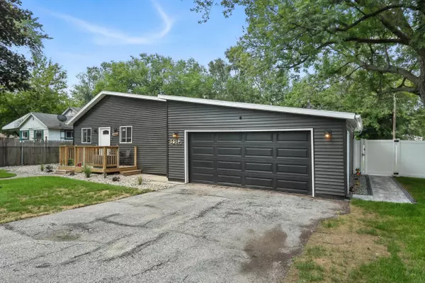 Hobart, IN 46342,3788 Swift ST