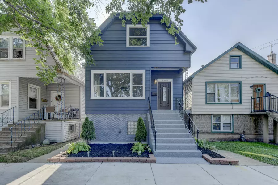 10642 S Avenue O, Chicago, IL 60617