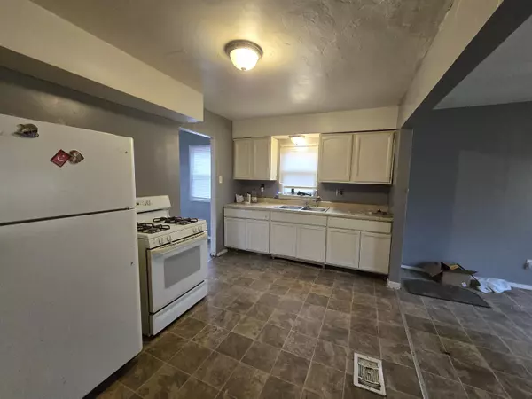 Gary, IN 46403,1119 Cass ST