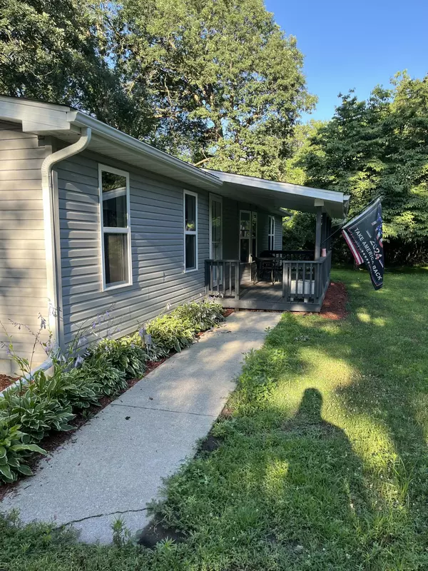 Demotte, IN 46310,11613 Chateau LN