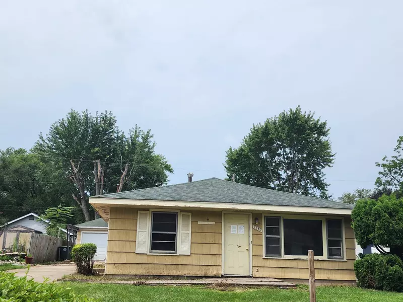 1630 Vine CT, Hobart, IN 46342