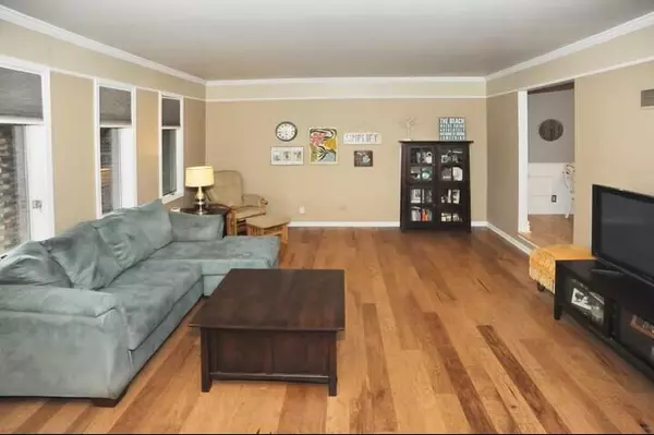 Schererville, IN 46375,2129 Normandy RD