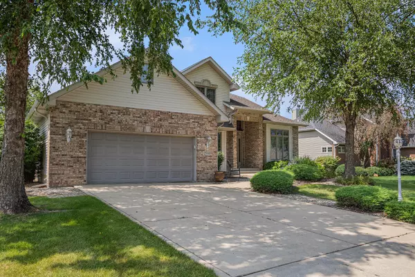 Dyer, IN 46311,2550 Howard Castle DR