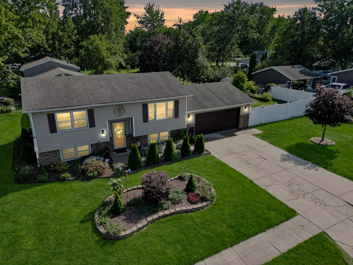 Lowell, IN 46356,1634 Northwood DR