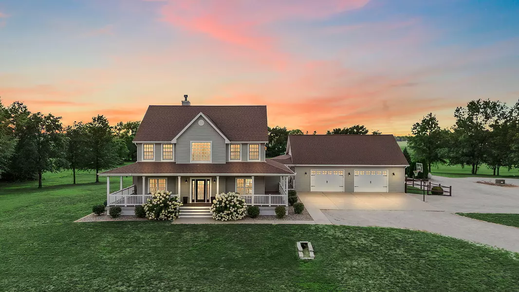 14984 County Rd 300, Wheatfield, IN 46392