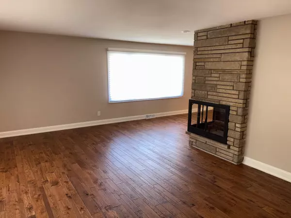 Munster, IN 46321,8215 Northcote AVE