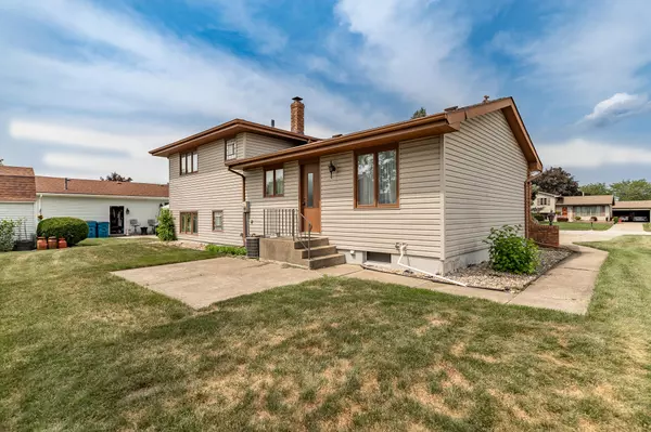 Dyer, IN 46311,939 Devonshire LN