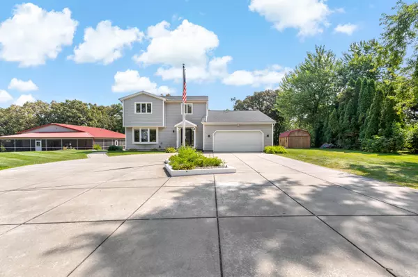 Crown Point, IN 46307,5496 W 107th CT