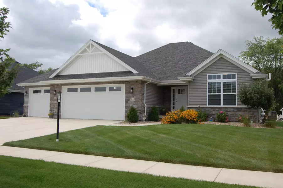 2030 Peace Pkwy CT, Schererville, IN 46375