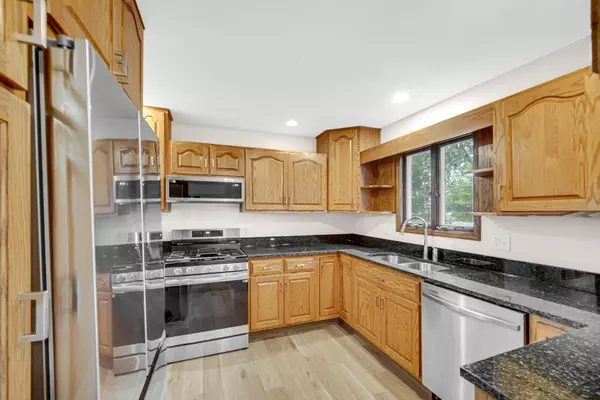 Dyer, IN 46311,132 Lexington DR