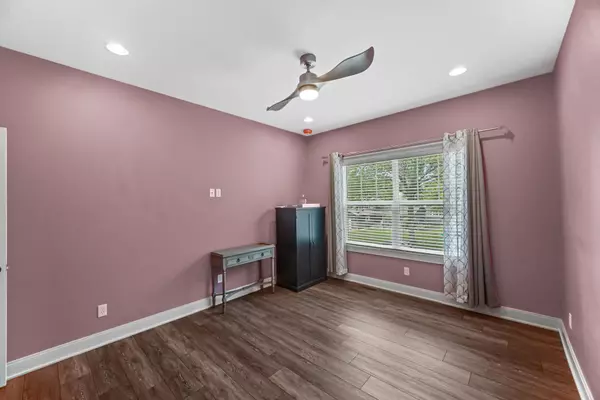 Schererville, IN 46375,211 Bunker DR