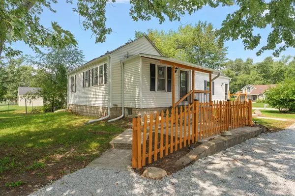 5811 Stone AVE, Portage, IN 46368