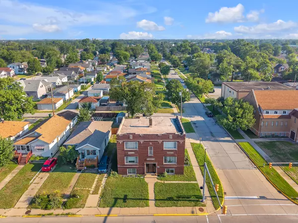 Hammond, IN 46324,545 E 165th ST