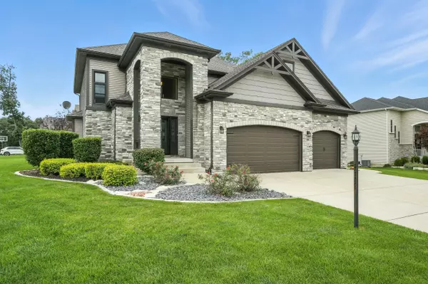 Crown Point, IN 46307,2095 S Feather Rock DR