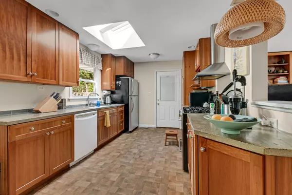 Ogden Dunes, IN 46368,28 Woodland TRL